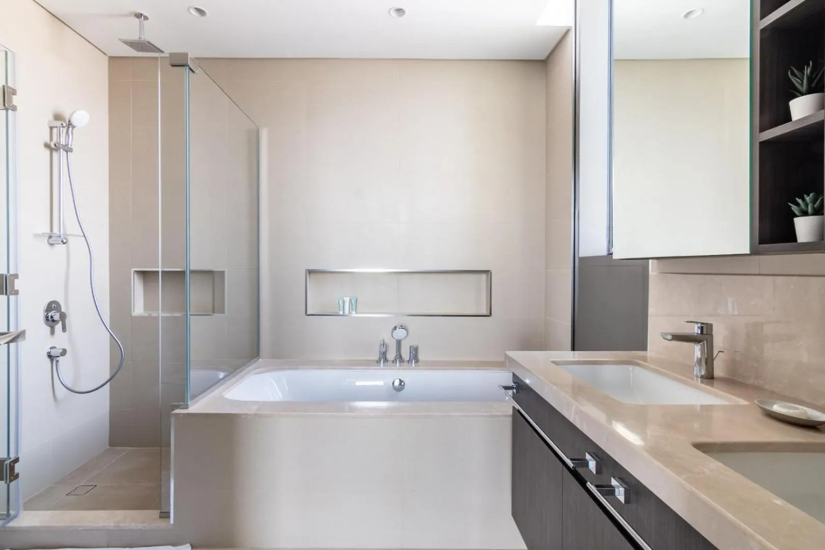 Guestready - Luxury Tower With Burj Khalifa View Apartment Dubai United Arab Emirates