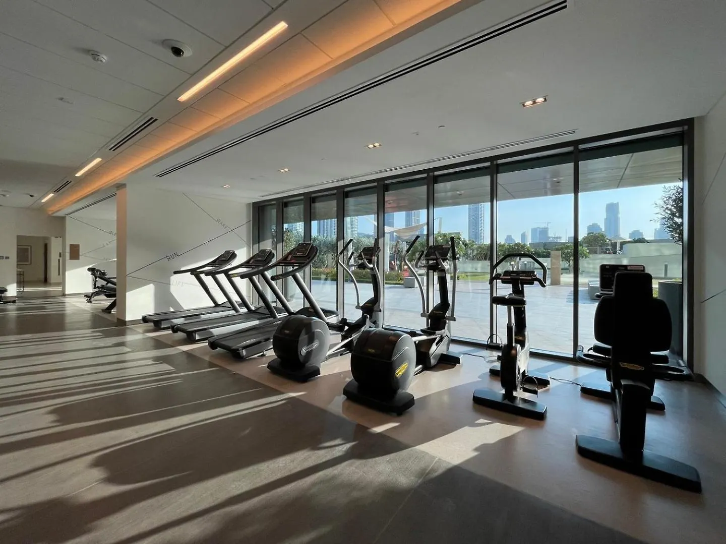 Guestready - Luxury Tower With Burj Khalifa View Apartment Dubai 0*,